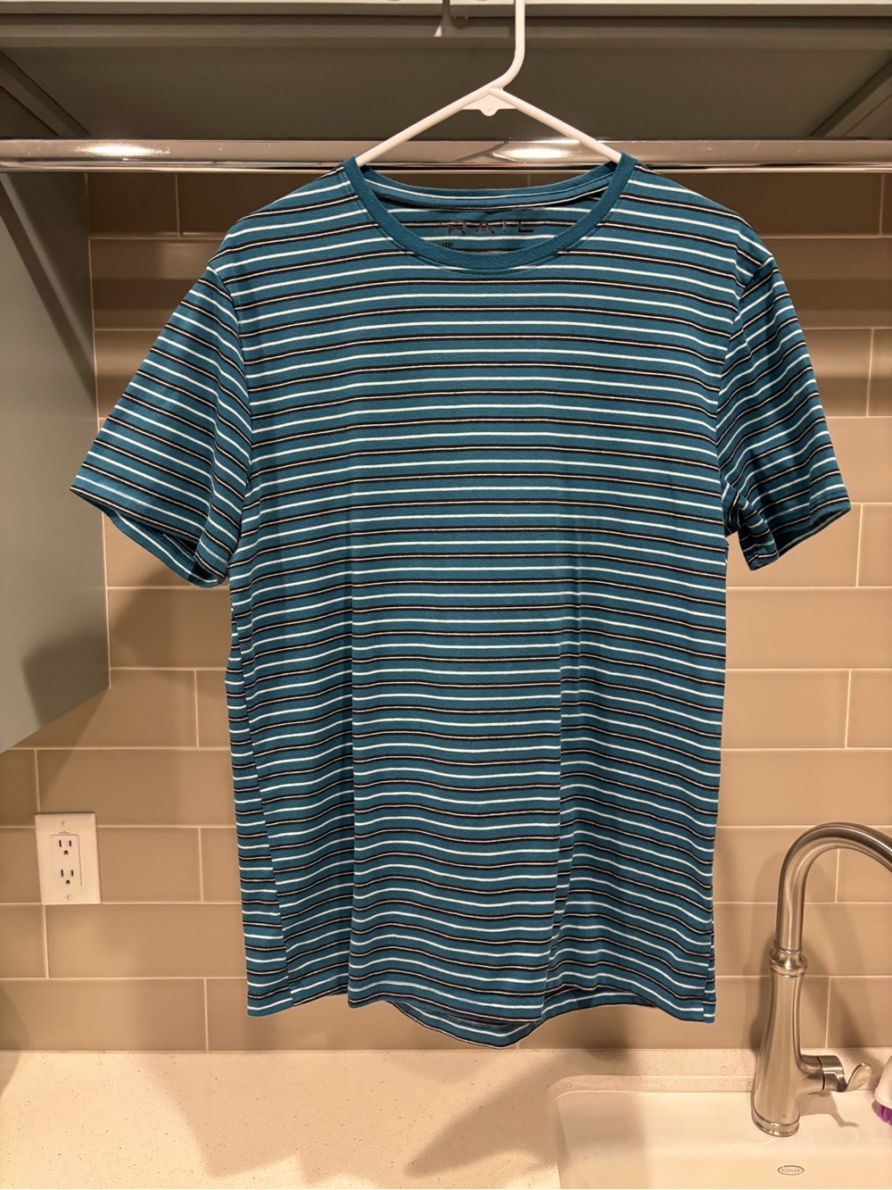 Vintage Y2K The Rail Striped Teal Black and White Tee Size L